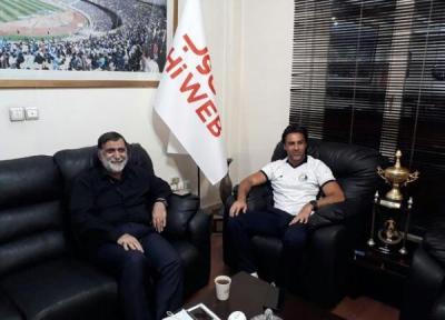 مجیدی بهانه ای برای پیروز نشدن ندارد، پیشکسوتان شایسته تخریب نیستند
