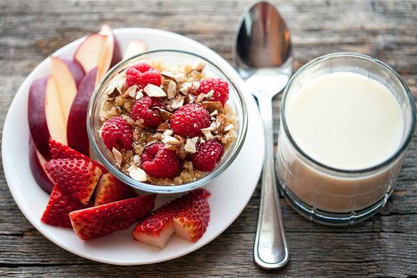 5 ماده غذایی و نوشیدنی که نباید برای صبحانه خورده گردد